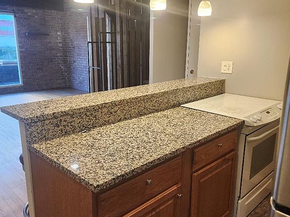 5th image of 2674 N Halsted St APT 1