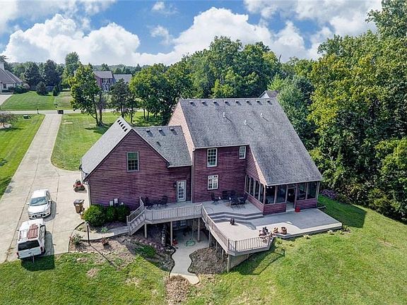 5th image of 7068 Quarterhorse Dr