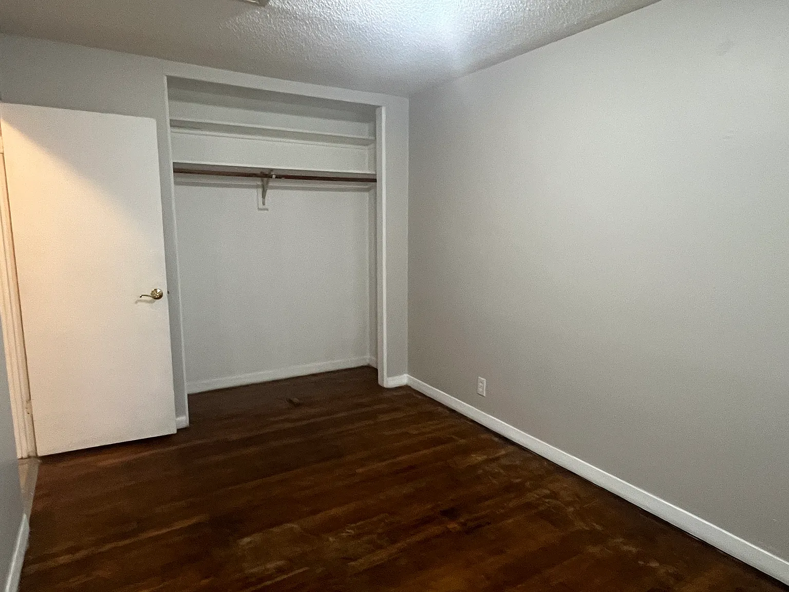 2 bed, 924 sqft, $900 — Photo 4