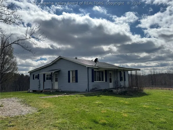 358 Cemetery Rd, Red House, WV 25168