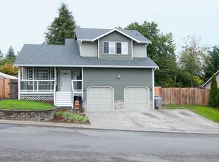 32112 Sunny Ln, Black Diamond, WA 98010