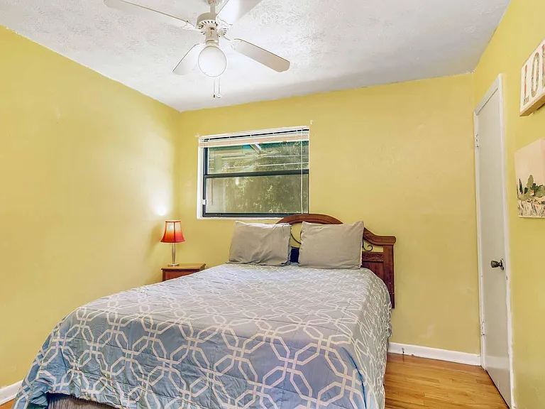 2843 Shady Oak Ln — Photo 10
