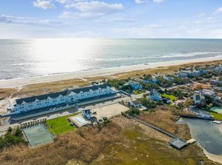 473 Dune Rd, Westhampton Beach, NY 11978