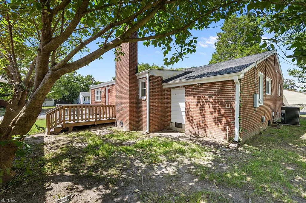 17 Scones Drive - 1 — Photo 2