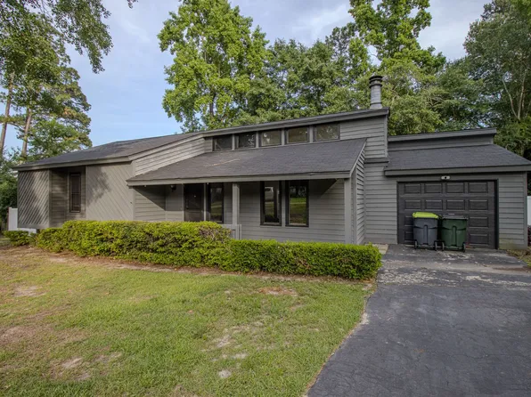 140 Land Of Lakes Cir, Lexington, SC 29073