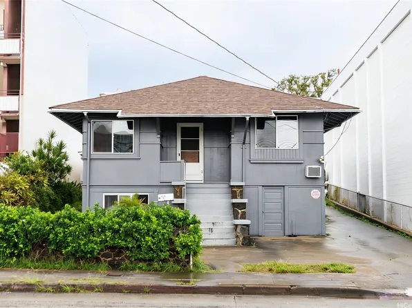 1208 N School St, Honolulu, HI 96817