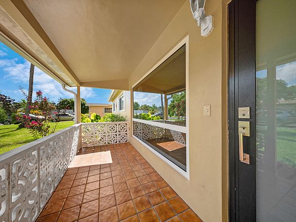 3rd image of 6760 SW 11TH Street