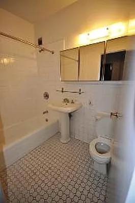 Rented by Corcoran | media 14