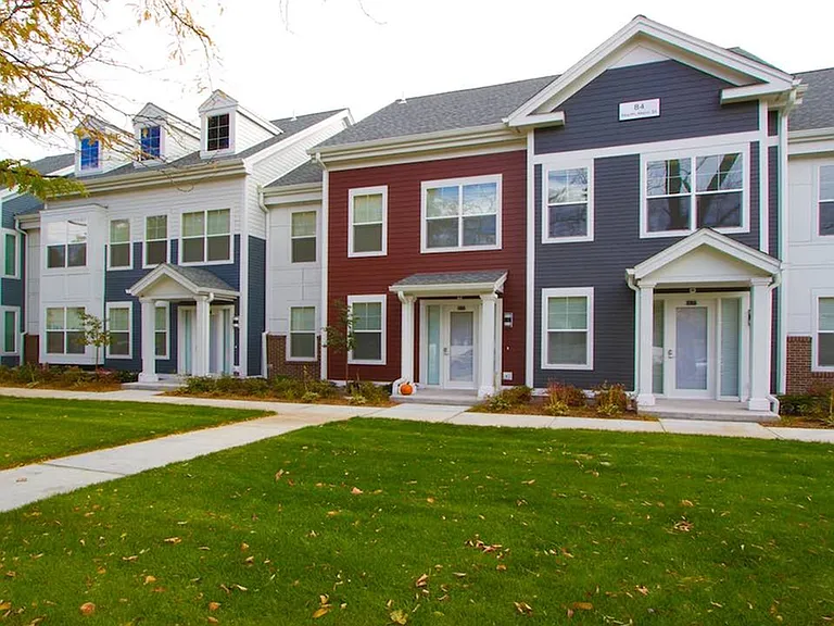 One- and two-story apartment homes available