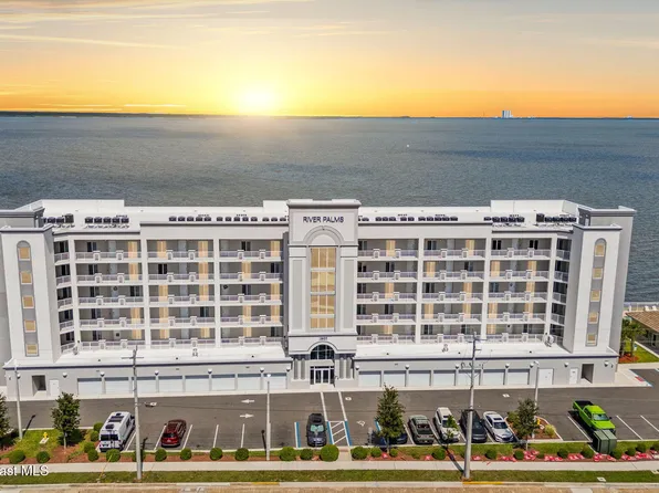 1805 Riverside Dr APT 503, Titusville, FL 32780