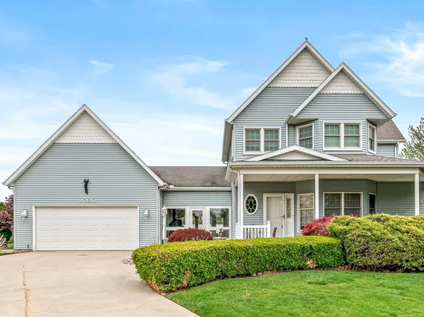 3700 Saint Andrews Pl, Elkhart, IN 46517
