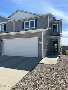 2641 Douglas Pl SE, Mandan, ND, 58554