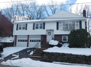27 Myles Rd, Peabody, MA 01960