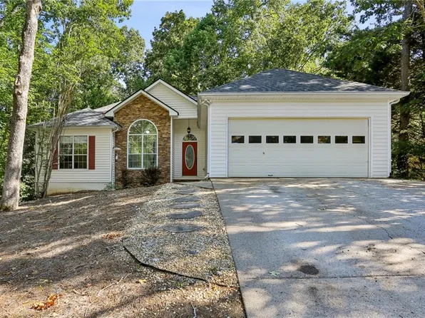 7260 Hickory Bluff Dr, Cumming, GA 30040