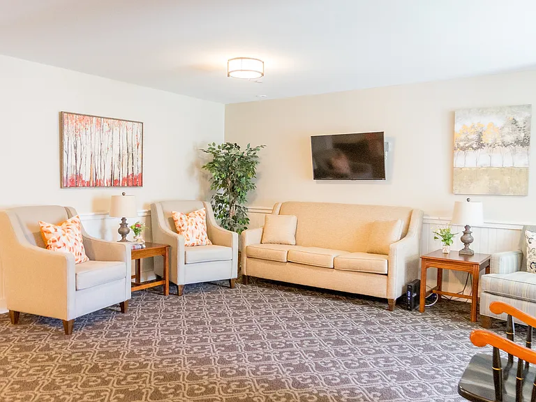 Maples Living — Photo 7