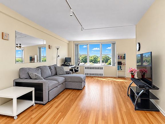 2nd image of 18-50 211th St APT 6B