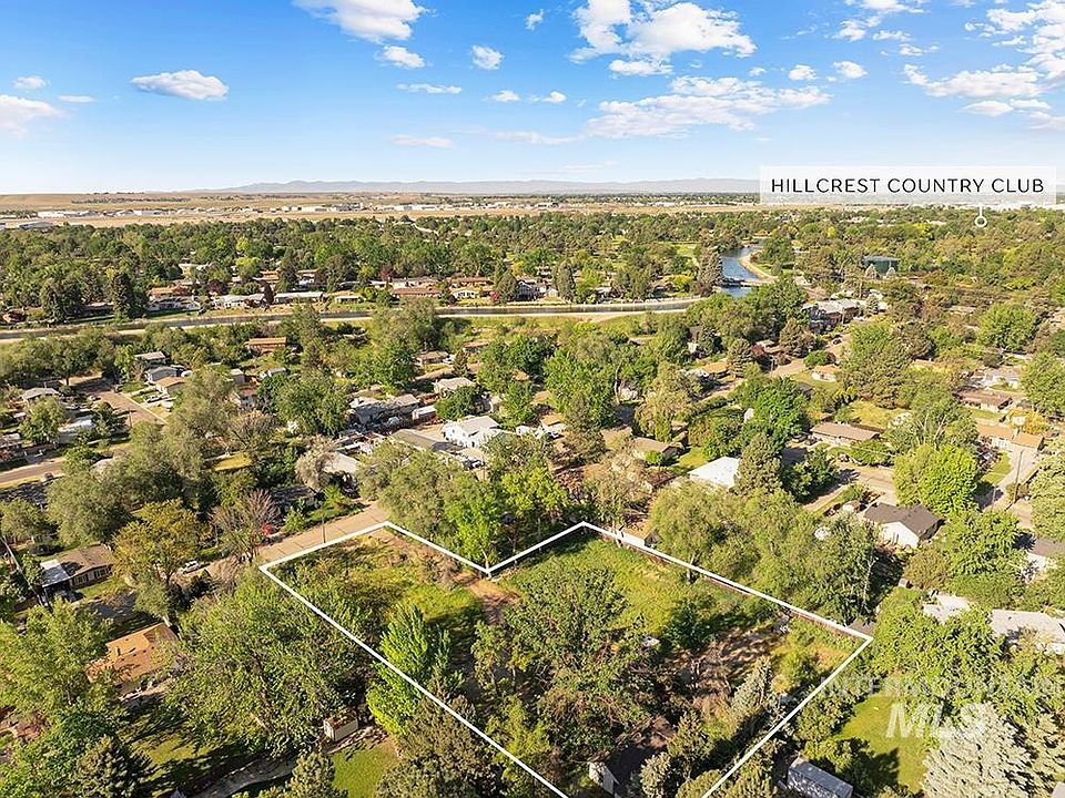 2nd image of 3822 W Lemhi St