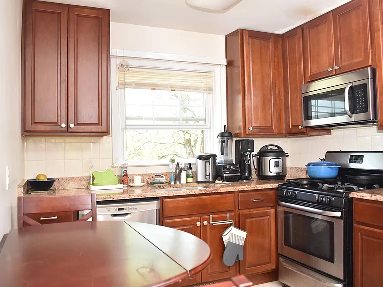 C7-2250 Triphammer Rd #C7 — Photo 9