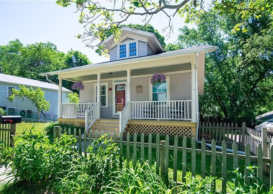 1st image of 75 Metcalf Ave