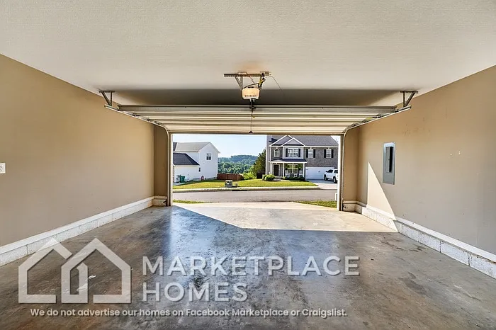 1129 Cloud View Dr — Photo 26
