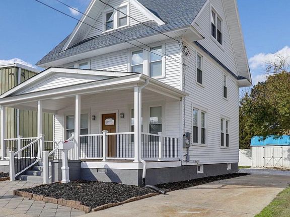 3rd image of 3 N Grove Ave