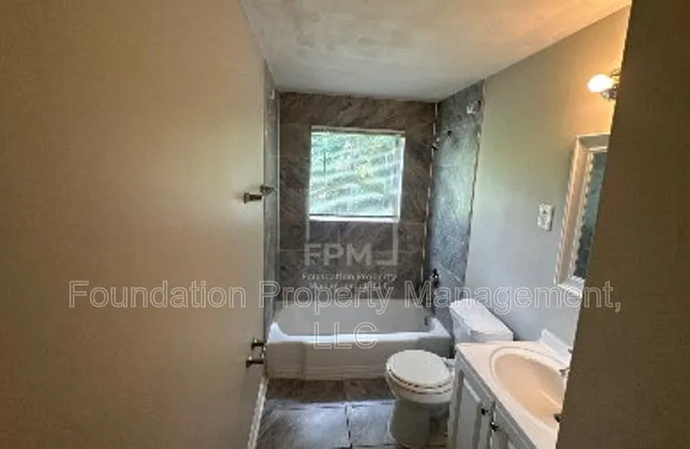 2237 Gayle Ave — Photo 12