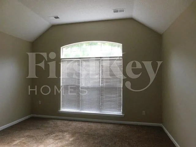 4655 Tulip Creek Dr — Photo 11