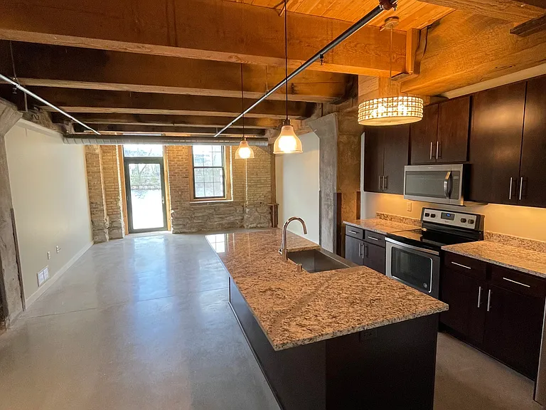 River Place Lofts — Photo 75