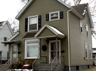 1162 Preston Ave #2, Elgin, IL 60120