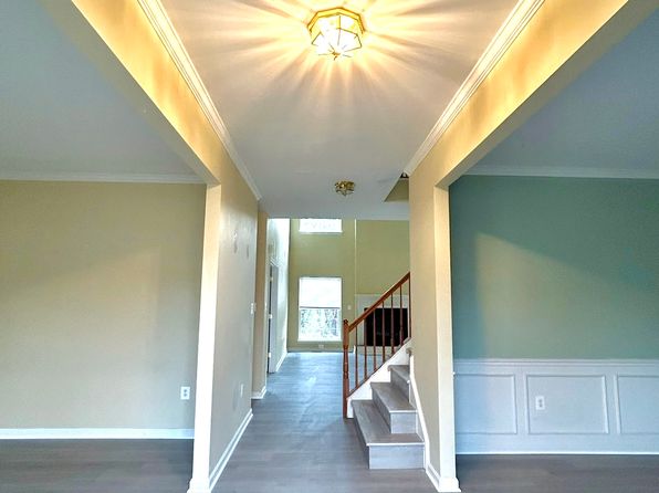 12171 Rain Slicker Pl