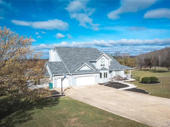 10605 Larson Ln, Rolla, MO 65401