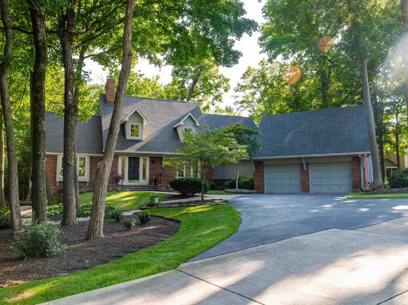 10921 White Sail Ct, Indianapolis, IN 46236