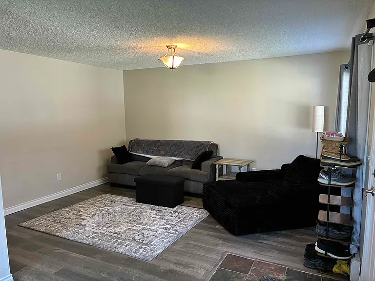 6521 E 9th Ave #3 — Photo 6