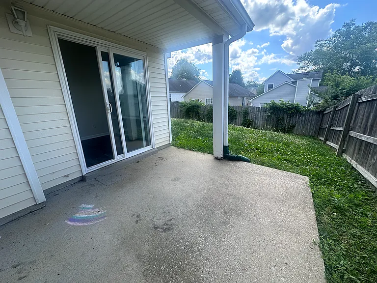 109 Copperfield Ln — Photo 16
