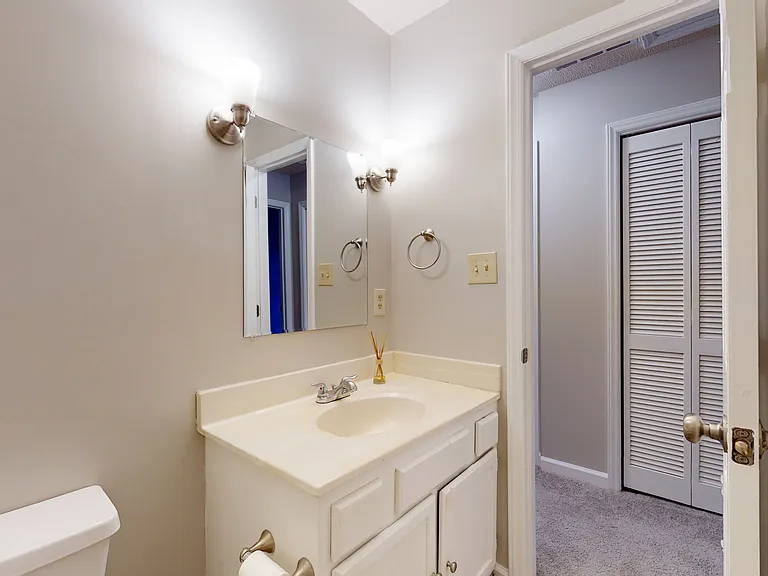 103 Bushberry Ct — Photo 18