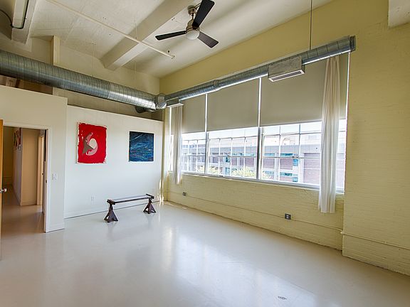 3rd image of 300 Pearl St Unit 307
