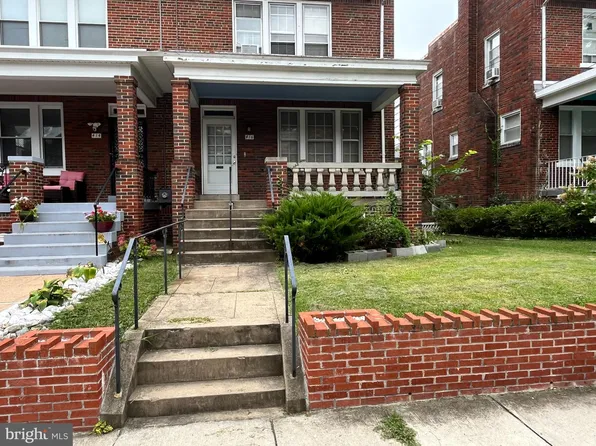 416 Oneida Pl NW, Washington, DC 20011