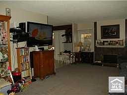 3rd image of 2851 E Alden Pl