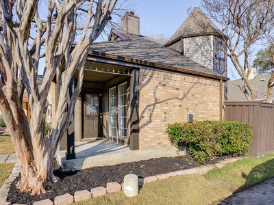 3143 Royal Gable Dr, Dallas, TX, 75229
