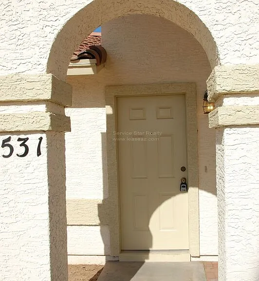 1531 N Santa Anna Ct — Photo 3