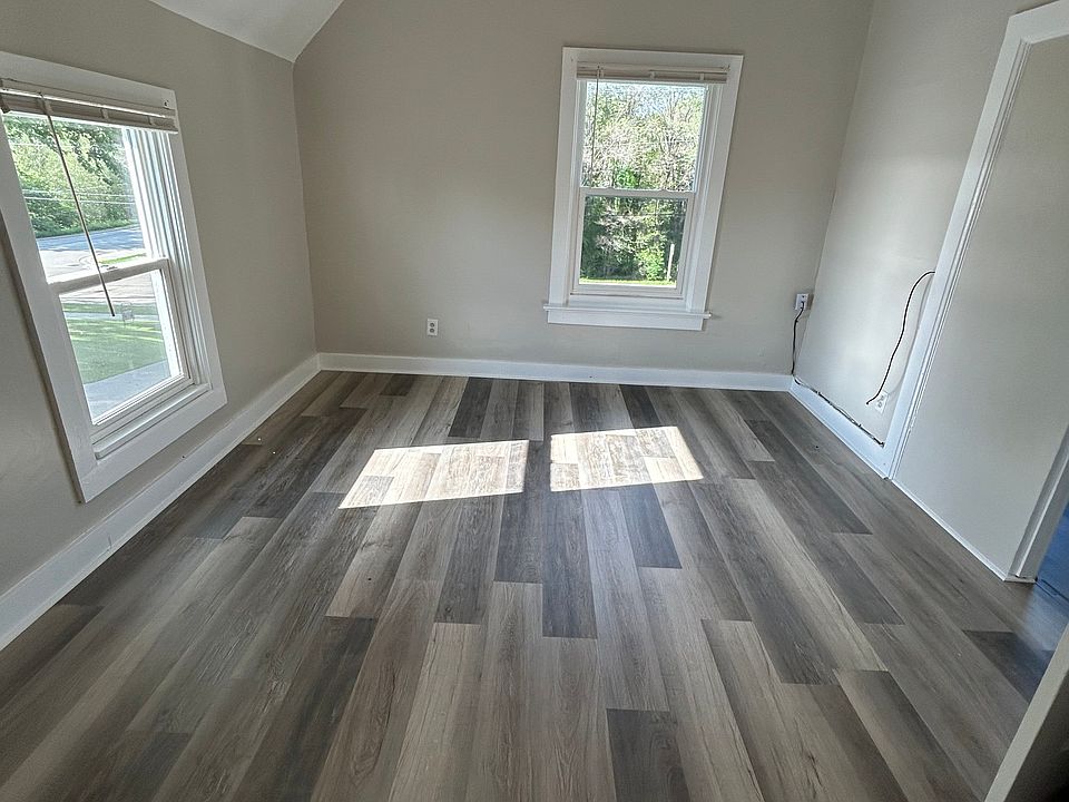 156 Sq ft