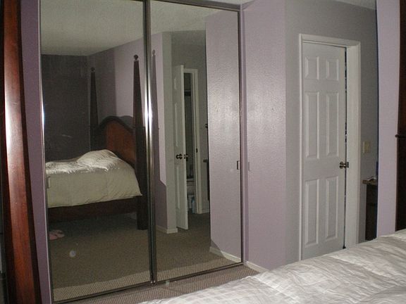 5th image of 658 Woodside Sierra Unit 4