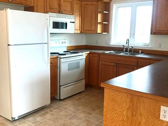 2nd image of 1798 E Neil Cir APT 4