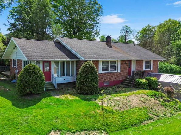 1926 Eugene St, Johnstown, PA 15904