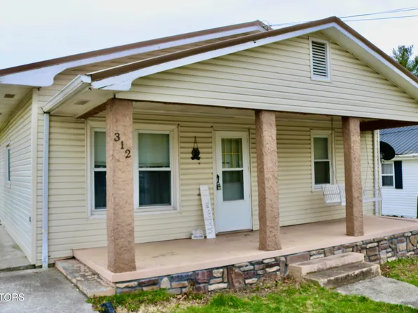 312 E Hemlock St, La Follette, TN 37766