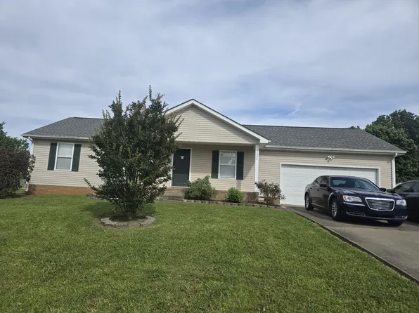 1331 Chucker Dr, Clarksville, TN 37042