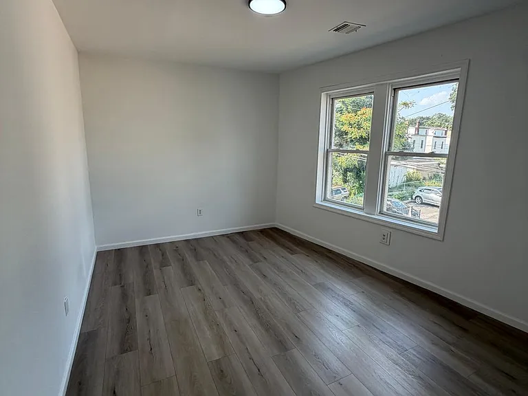 397 Myrtle Ave #3 — Photo 6