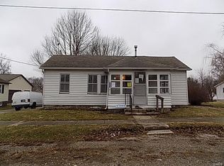 462 Virginia St, Shipman, IL 62685
