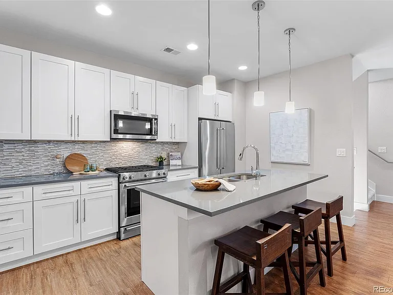 1245 Utica St #103 — Photo 9