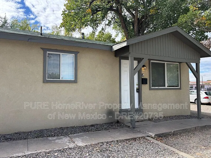 1 bed, 1.0 bath, $1,000 — Photo 2